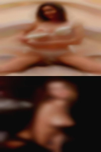 Old lade swingers cruises nude women pussy.