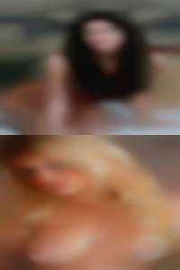 Play single in sex club.